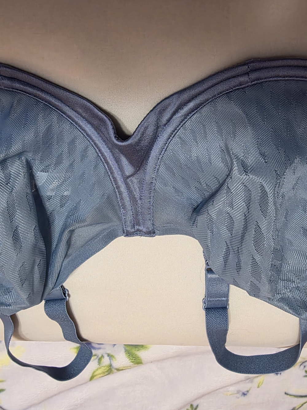 Wacoal Blue Convertible Underwire Bra with Jacquard Detail